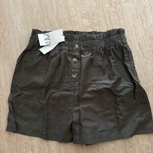NWT Zara Women's Paperbag Shorts